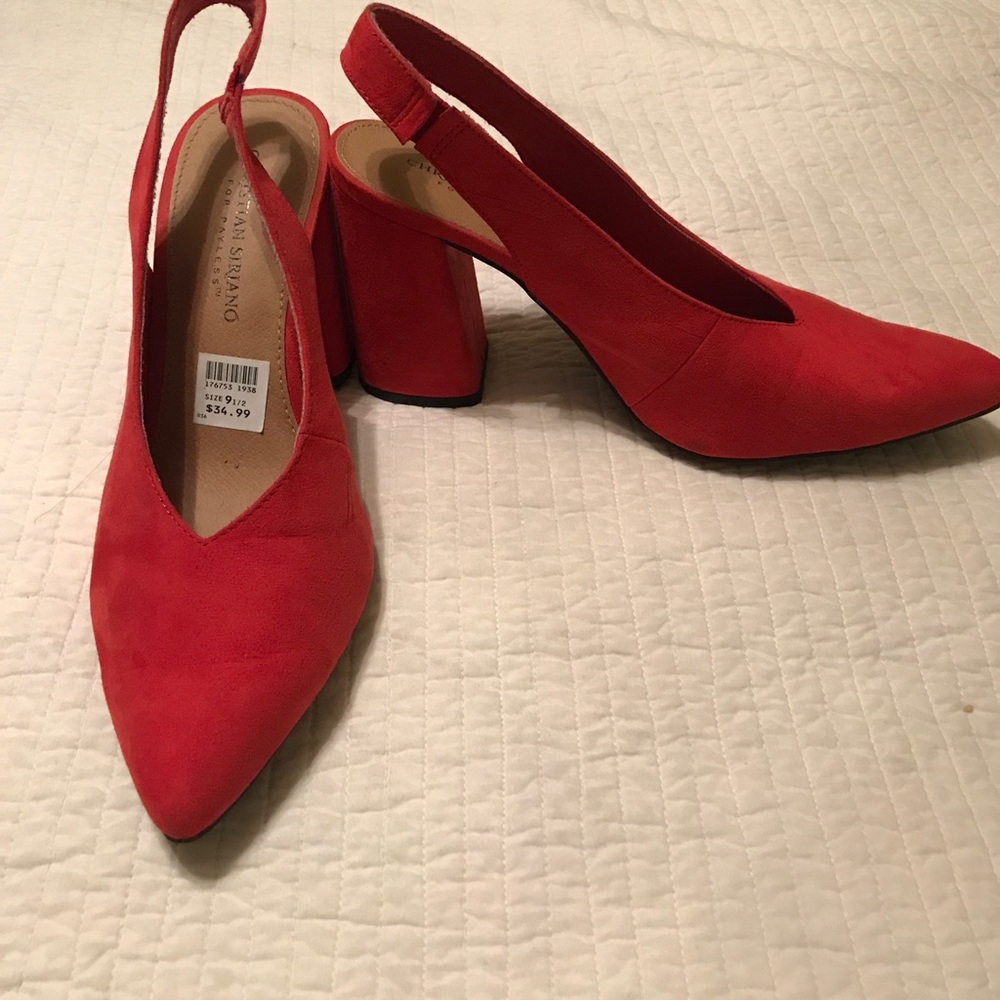 Red heels - Picture 3 of 3